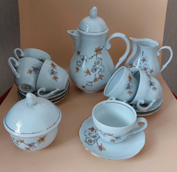 Сервиз кофейний фарфор GDR KAHLA на 6 персон з позолотою