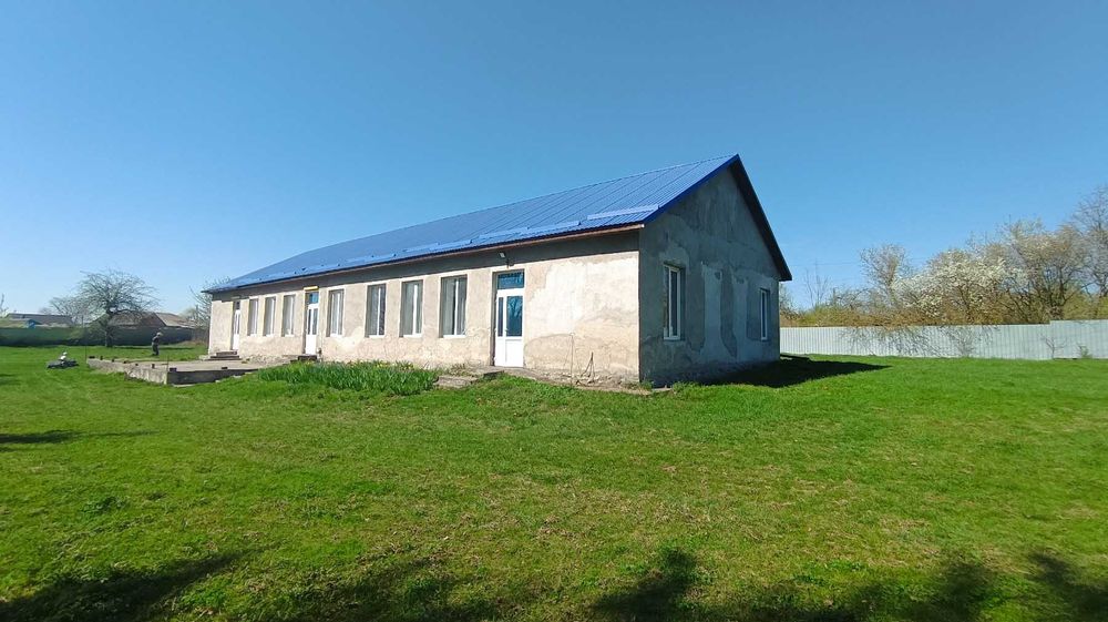 Продаж спецального приміщення село Водички