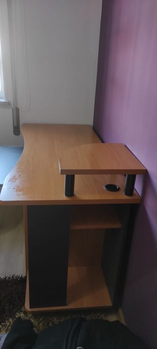 Vendo secretária e cadeira de escritório