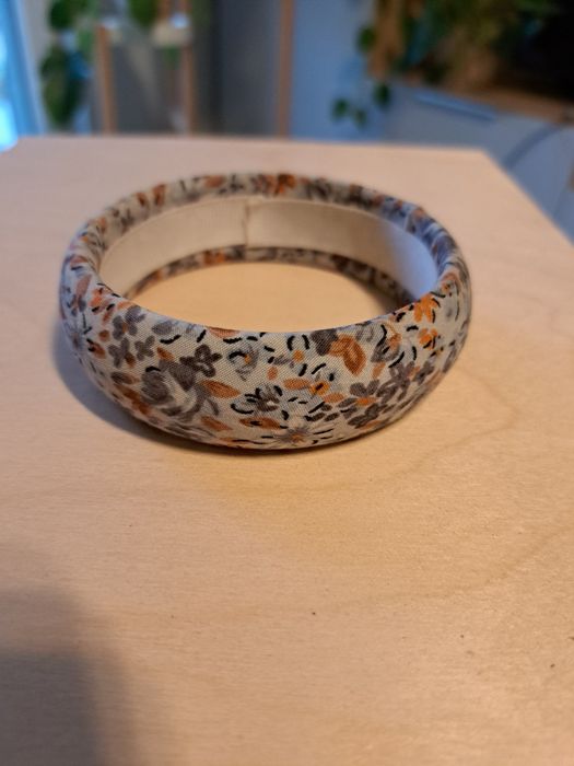 Urocza bransoletka w kwiaty boho retro vintage