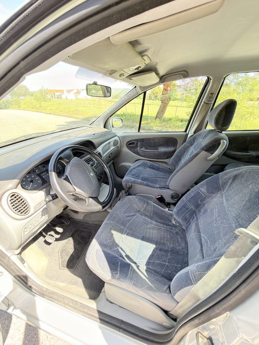 Renault Scenic (1 Dono)