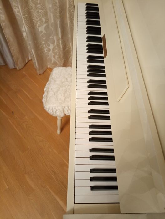 Пианино марки Fuchs & Mohr - 28.000 грн.