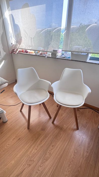 Cadeiras de escritorio / sala de jantar
