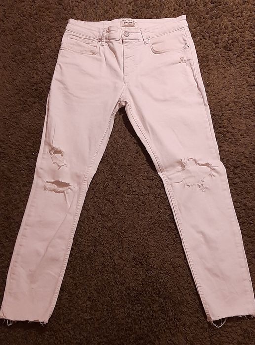 Calças de ganga Pull & Bear, de Homem, estilo rasgado