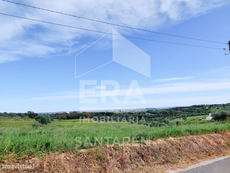 Ruína Inserida em Terreno de 14.020m2