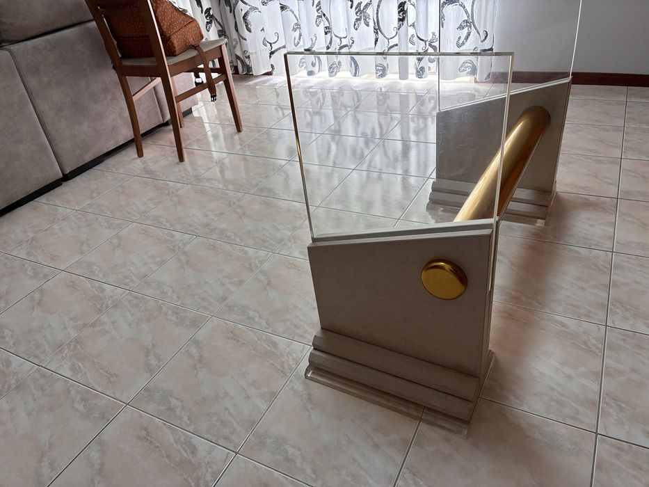 Base de mesa em marmore