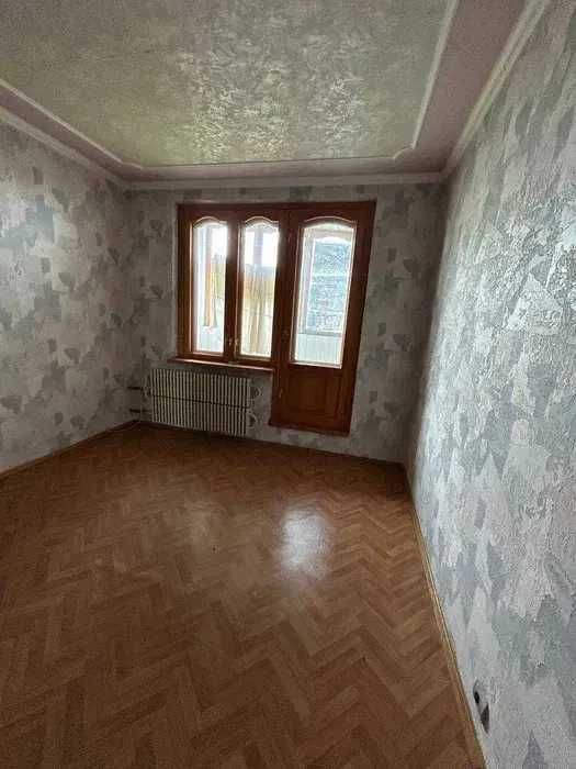 Продаю 3-к квартиру метро Спортивная Метростроителей Конный рынок Левада
