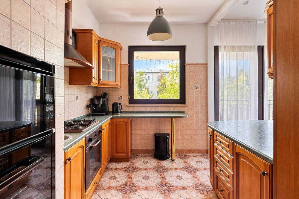 Przestronne 110 m² | 4 pokoje | Balkon | Garaż