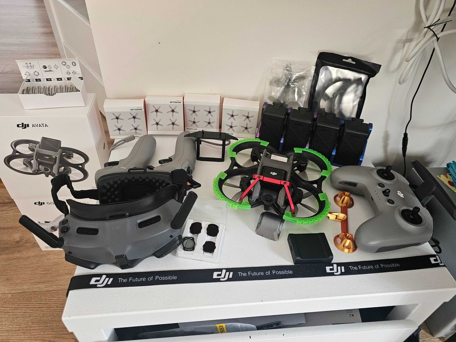 Dron Dji AVATA + 4 baterie + Goggle Integra + 3 kontrolery + Filtry ND