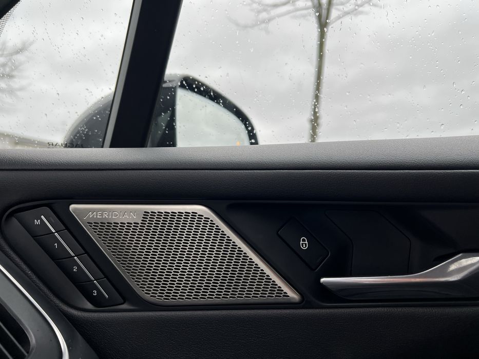 Jaguar i-Pace SE  AWD