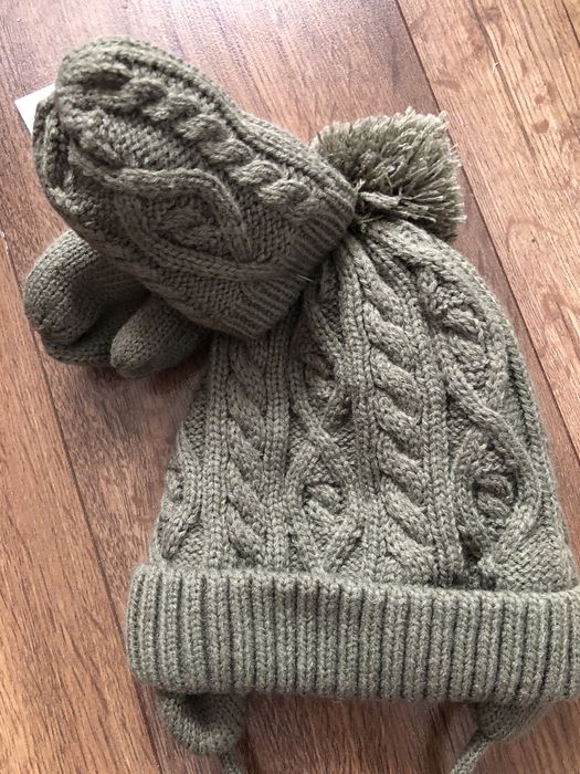 Nowa czapka i rekawiczki C&A 48-49 (12-18 mies)