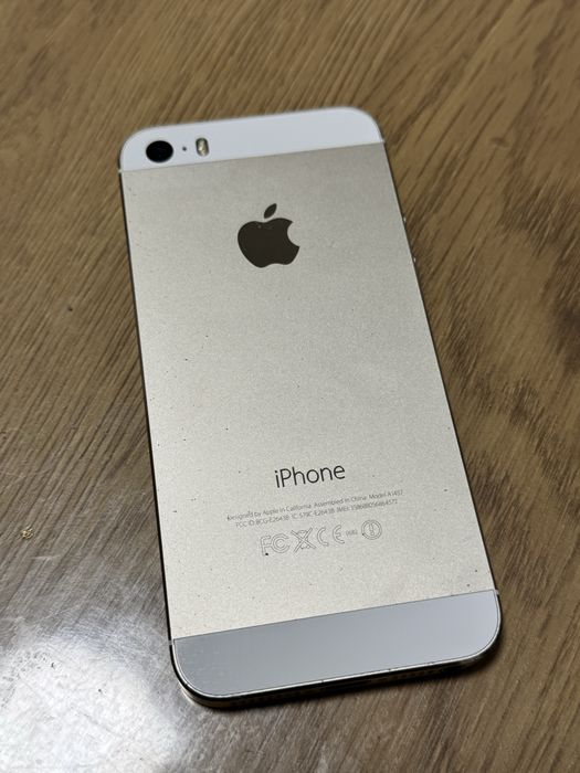 Продам iPhone 5s 16гб