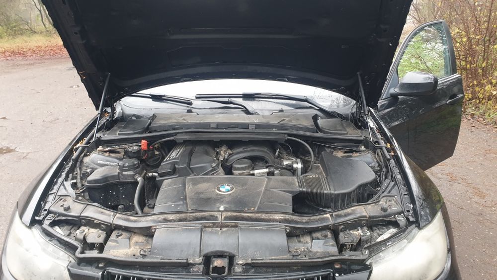 Sprzedam bmw e90 2006r
