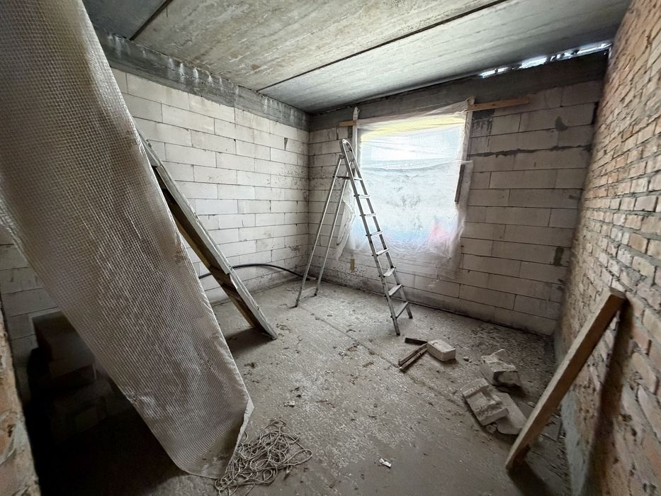 Продам дом в с. В.Олександрівка ( 10 км від Києва)