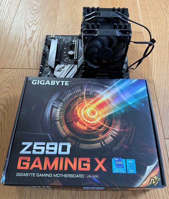 Gigabyte Z590 GamingX + Intel Core i7-11700F + 32 GB RAM DDR4 Ballistix