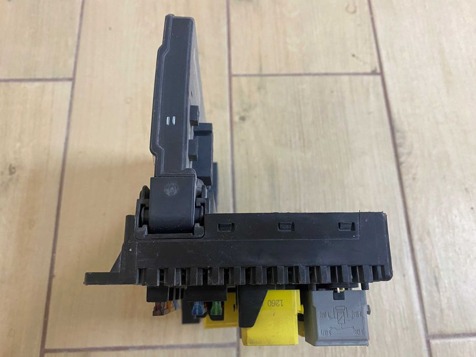 Блок комфорту SAM 6399005400 + блок запобіжників 6395450801  Vito W639