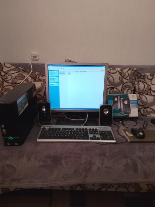 Продам компьютер системный E machines