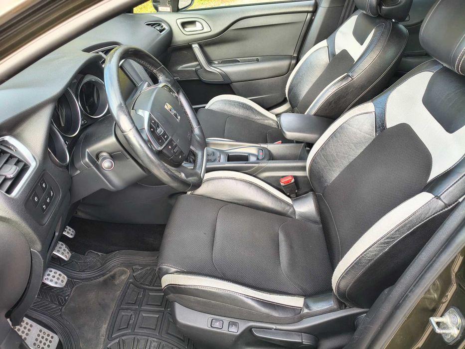 Citroen DS4 1.6ehdi 2012