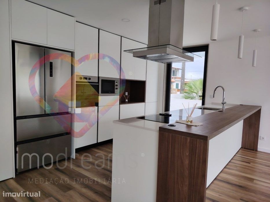 Moradia T4 de Arquirectura Moderna em São salvador, Ilhavo
