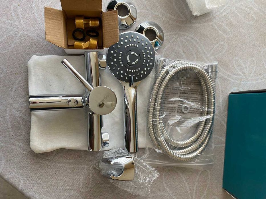 Змішувач для ванни