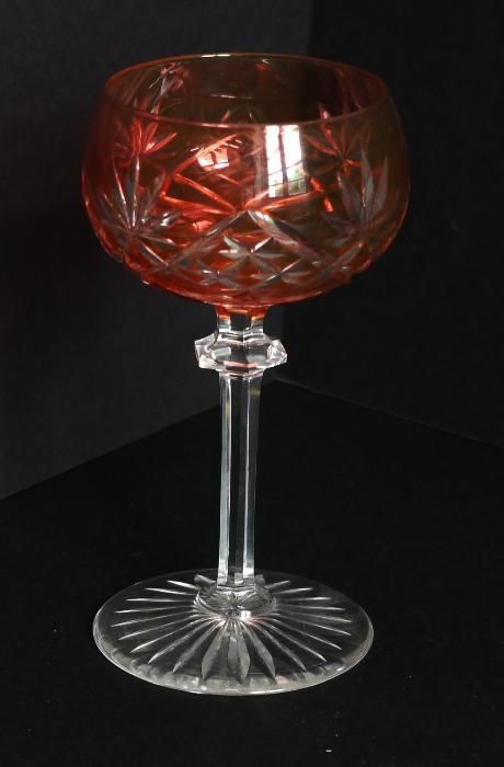 Taça, lapidada, colorida , cristal de Nachtmann impecável sem defeito.