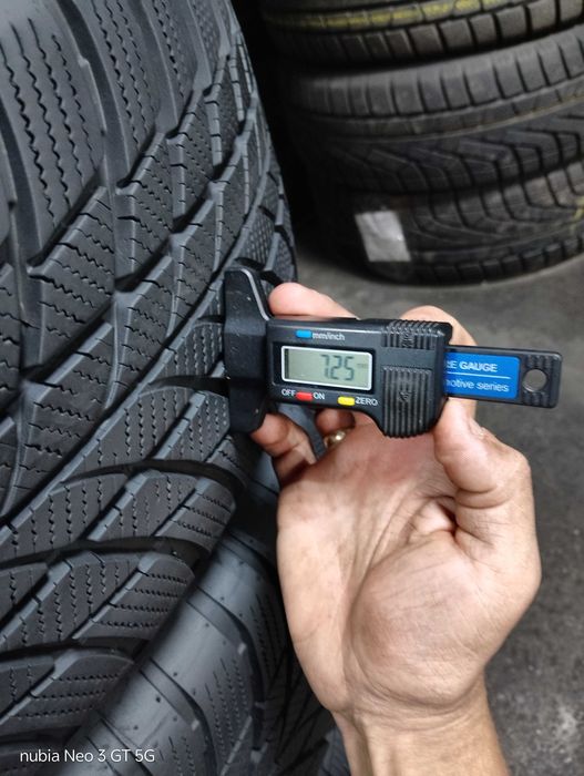 Шини бу 225/55 R17 Bridgestone Blizzak LM001 Run Flat Комплект Зима