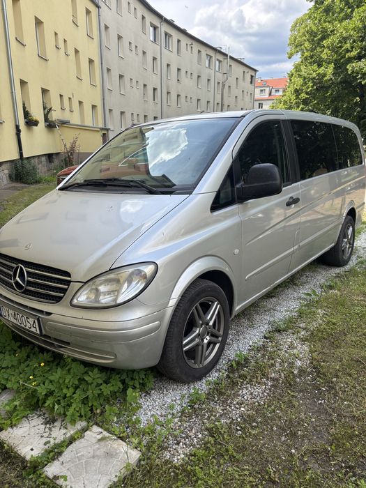 Wynajem bus 8 osobowy Mercedes Benz Vito  100 zl doba