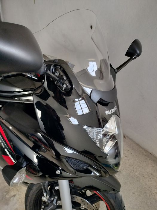 Suzuki GSX 650 F (2008) – Apenas 33.000 km – Estado Imaculado Revisão Feita + Mala Givi