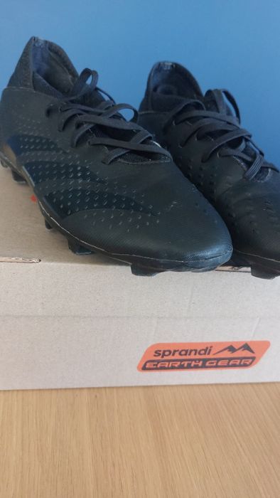 Korki piłkarskie Adidas Predator r. 38