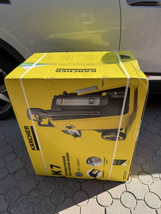 Karcher k7 comfort premium (зменшена ціна, порвана упаковка)