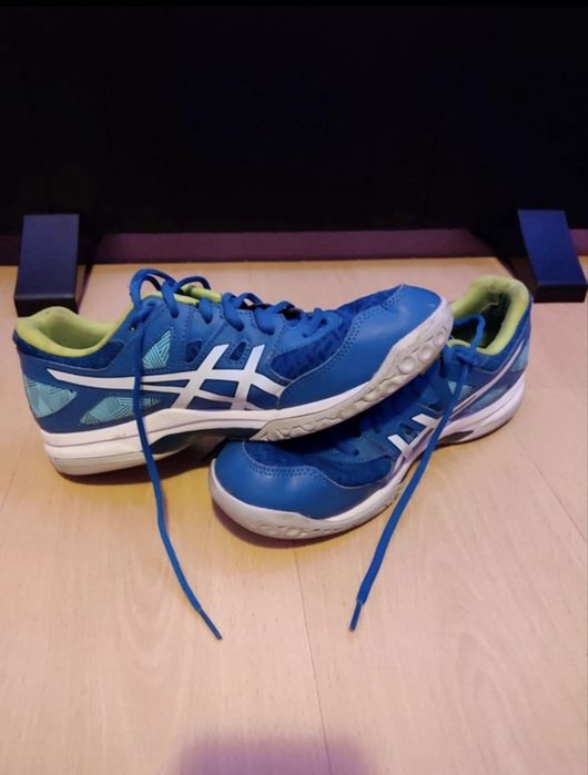 Asics Gel task.