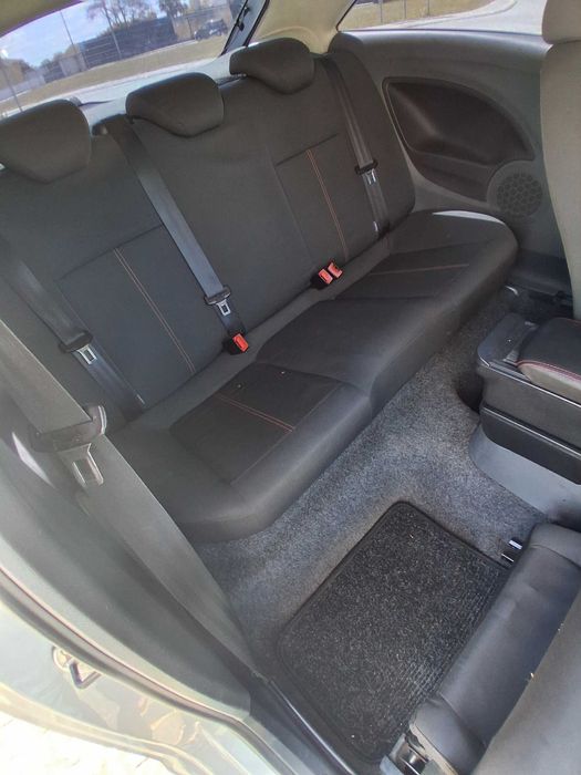 Seat ibiza 12tdi de 2011 com 220mil em muito bom estado sujeito a qualquer teste
