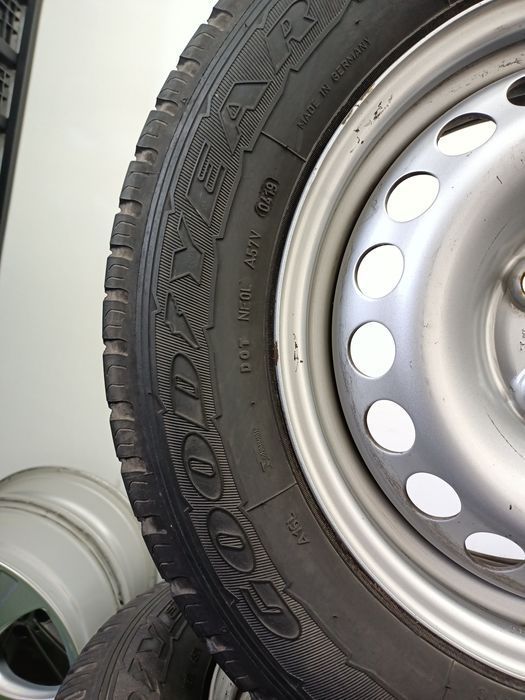 Koła 16" felgi 5x120 opony 215/65/16 C VW T5 T6 Wysyłka
