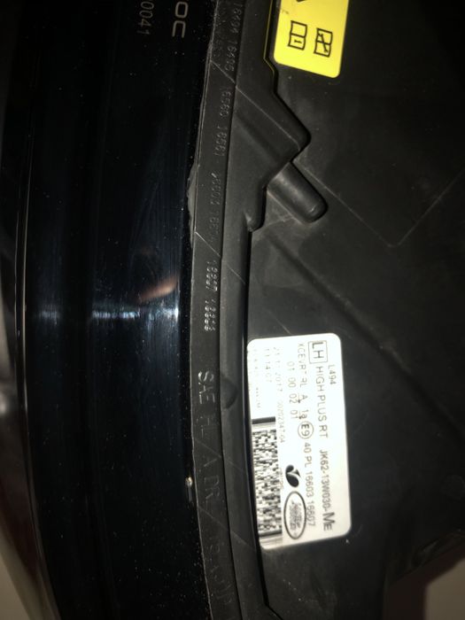 Range Rover Sport L494 фари передні.