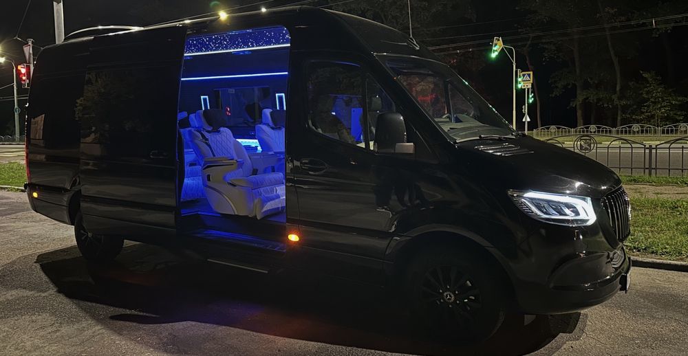 Заказ микроавтобуса на свадьбу. Аренда авто с водителем на мероприятие