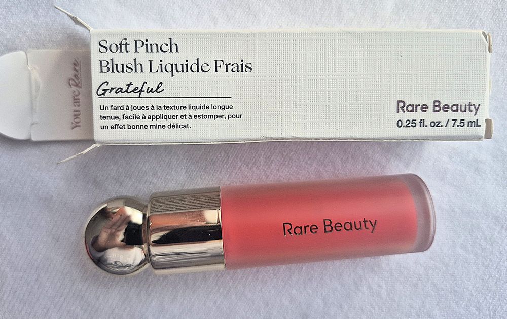 Rare Beauty Soft Pinch Dewy Liquid Blush New Nowy Róż w Płynie Gratefu