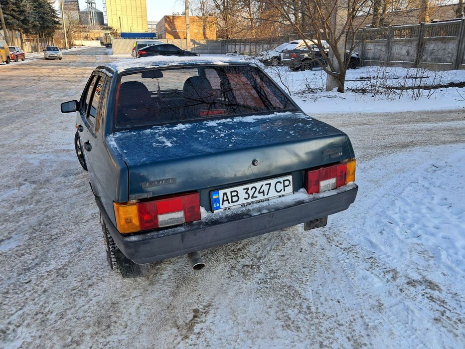 Ваз 21099.2004 рік