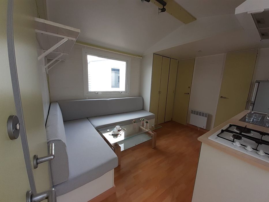 * CASA MÓVEL USADA O'HARA DE 8X3 METROS EM EVORA.