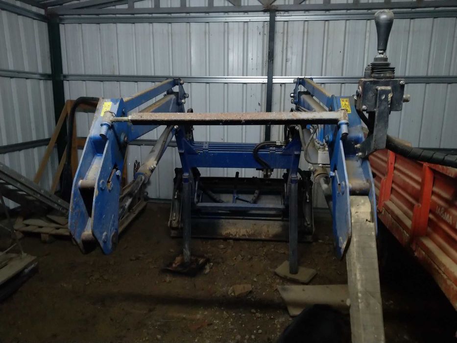 Trator lagartas New Holland TK4040