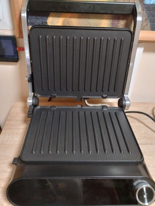 Гриль HausMark HCG-2017A