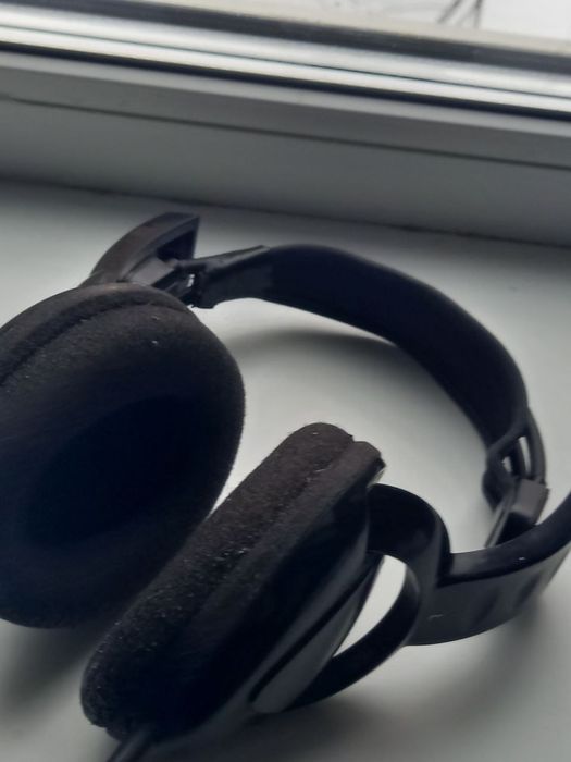 Навушники. Працюють.