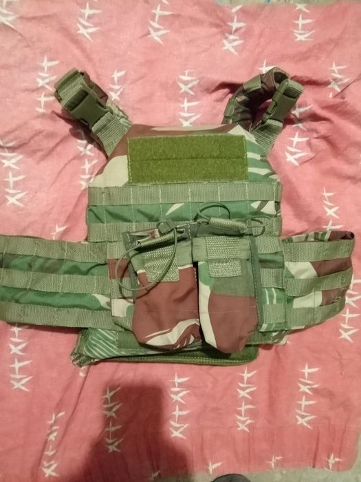 Продам плиток носку і бронежилети