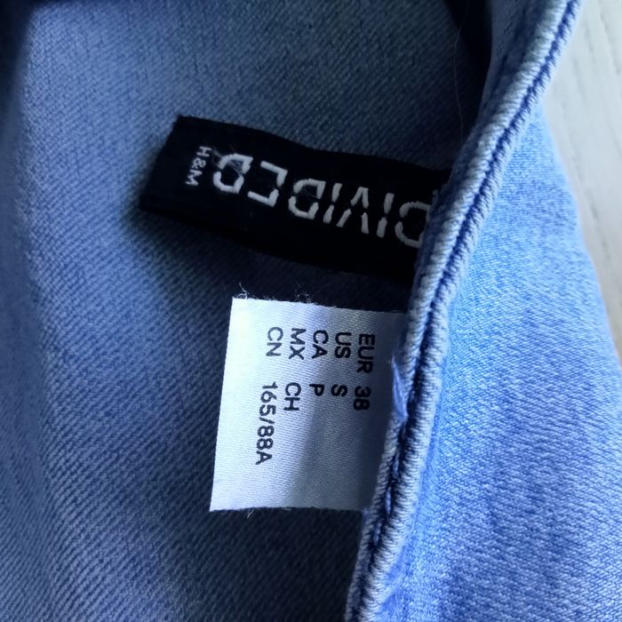 Sukienka jeansowa bez pleców Divided by H&M 38