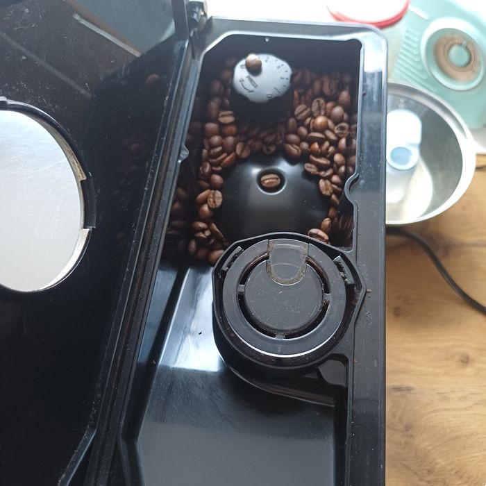 Ekspres do kawy philips LatteGo