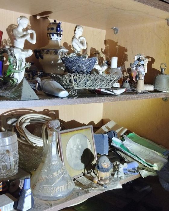 Вивіз та викуп старих предметів, речей, посуду, книг періоду УССР