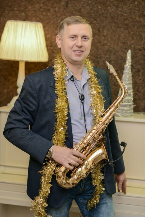 Саксофоніст Музичний супровід