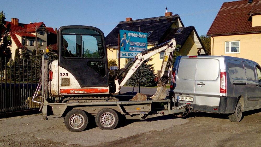 Usługi koparko-ładowarka minikoparka koparka