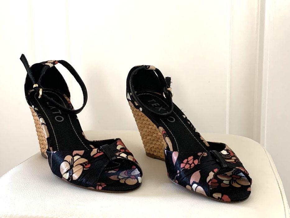 Buty sandały na koturnie rozm. 36