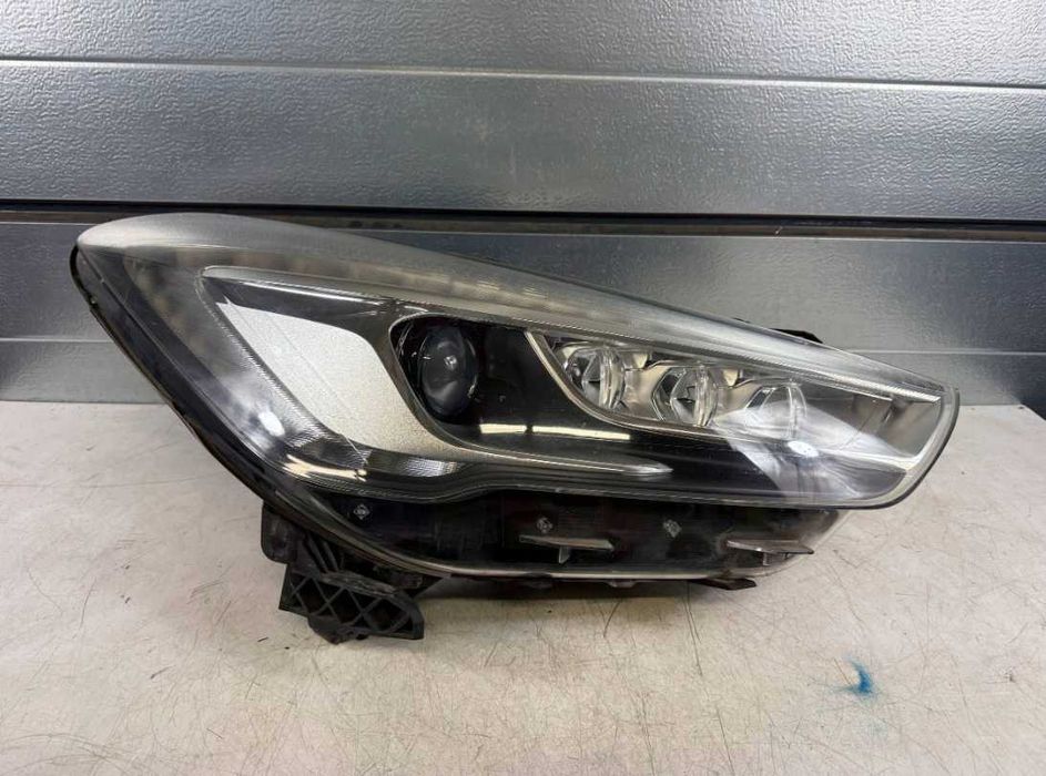 Фари передні Citroen DS5 Lift Фара права або ліва разборка