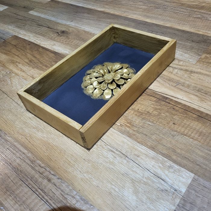 Rękodzieło złoty kwiatek 3d